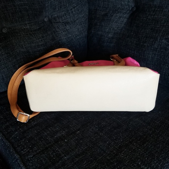 Barbie Pink/tan Vegan leather purse - Picture 5 of 9